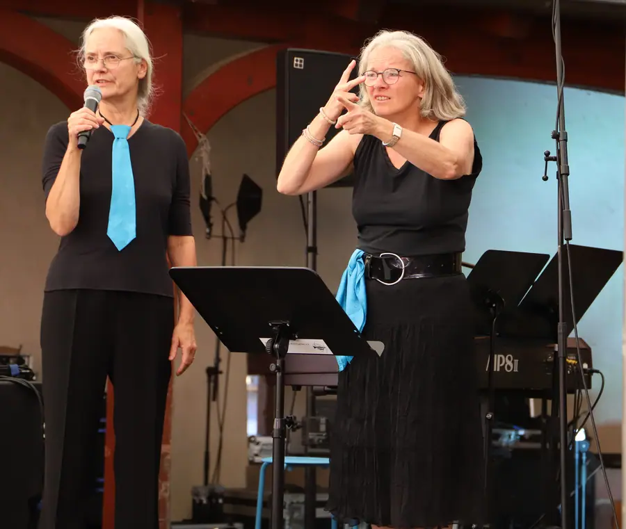 Singende Hände bei Black Forest Voices in Kirchzarten 2026